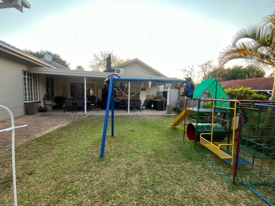 4 Bedroom Property for Sale in Safari Gardens North West